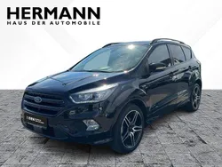 Schwarz Gebraucht 2017 Ford Kuga ST-Line SUV | 13.799 € (Etwas zu teuer)