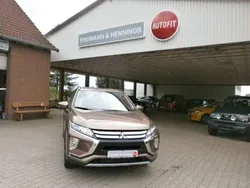 Braun Gebraucht 2019 Mitsubishi Eclipse Cross Diamant Edition SUV | 18.900 € (Guter Preis)