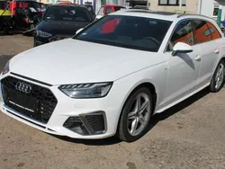 Weiss Gebraucht 2023 Audi A4 S-Line Kombi | 43.950 € (Teuer)