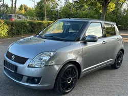 Grau Gebraucht 2010 Suzuki Swift Club Limousine | 4.298 € (Etwas zu teuer)