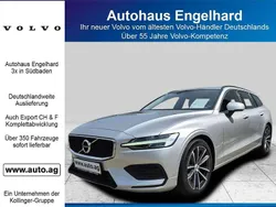 Silber Gebraucht 2022 Volvo V60 Momentum Kombi | 29.844 € (Fairer Preis)