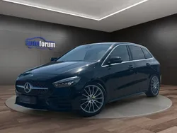 Schwarz Gebraucht 2019 Mercedes B220 AMG line Van / Kleinbus | 28.490 € (Fairer Preis)