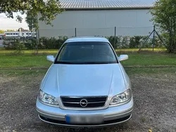 Silber Gebraucht 2002 Opel Omega Limousine | 2.000 € (Fairer Preis)