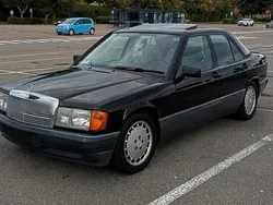 Schwarz Gebraucht 1992 Mercedes 190 Limousine | 3.500 €