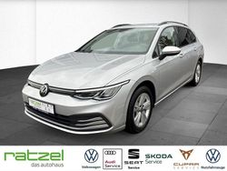 Silber Gebraucht 2022 VW Golf VIII Life Kombi | 19.665 € (Guter Preis)