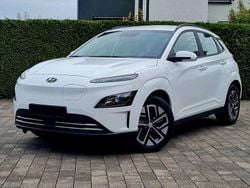 Weiß Gebraucht 2021 Hyundai Kona Select SUV | 17.900 € (Fairer Preis)