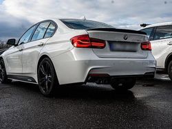 Weiß Gebraucht 2016 BMW 328 M Sport Limousine | 20.000 € (Teuer)