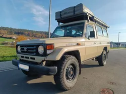 Beige Gebraucht 2001 Toyota Land Cruiser SUV | 52.000 €