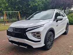 Weiß Gebraucht 2022 Mitsubishi Eclipse Cross Top SUV | 23.999 € (Fairer Preis)