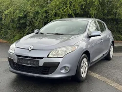 Blau Gebraucht 2009 Renault Mégane III Expression Limousine | 2.250 € (Superpreis)