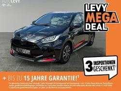 Schwarz Gebraucht 2021 Toyota Yaris Hybrid Team Kleinwagen | 17.990 € (Fairer Preis)