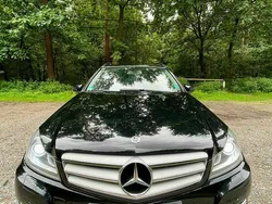 Schwarz Gebraucht 2013 Mercedes C200 Kombi | 5.500 € (Fairer Preis)