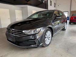 Grau Gebraucht 2022 VW Passat GTE Kombi | 21.350 € (Fairer Preis)