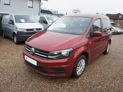 Rot Gebraucht 2019 VW Caddy Trendline Van / Kleinbus | 17.320 € (Teuer)