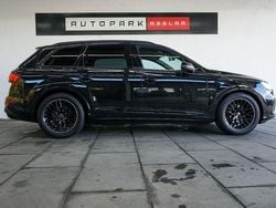 Schwarz Gebraucht 2022 Audi Q7 S-Line SUV | 44.880 € (Superpreis)
