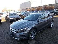 Mercedes GLA200