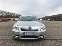 Silber Gebraucht 2004 Toyota Avensis Limousine | 6.000 € (Fairer Preis)