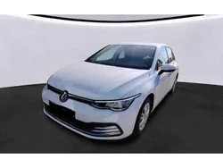 Weiss Gebraucht 2021 VW Golf VIII Active Limousine | 23.907 € (Guter Preis)