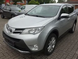 Silber Gebraucht 2014 Toyota RAV4 Edition SUV | 11.950 € (Fairer Preis)