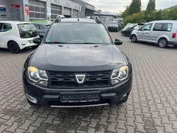 Schwarz Gebraucht 2017 Dacia Duster Black Shadow SUV | 6.997 € (Guter Preis)