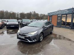 Grau Gebraucht 2015 Toyota Avensis Business Edition Kombi | 8.990 € (Fairer Preis)