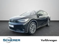 Grenadillschwarz metallic Gebraucht 2025 VW ID.4 GTX SUV | 57.880 €
