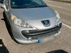 Grau Gebraucht 2007 Peugeot 207 CC Cabrio | 2.050 € (Fairer Preis)