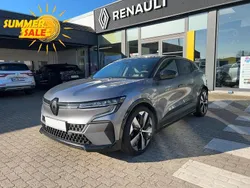 Dolomitgrau, black pearlschwarz metall (metallic) Gebraucht 2023 Renault Mégane Techno Limousine | 28.980 € (Guter Preis)