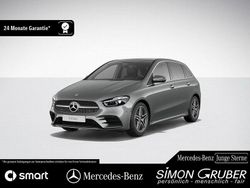 Lack mountaingrau (metallic) Gebraucht 2023 Mercedes B200 AMG Van / Kleinbus | 33.450 € (Fairer Preis)