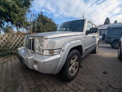 Silber Gebraucht 2007 Jeep Commander SUV | 4.500 €