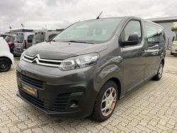Grau Gebraucht 2017 Citroën Jumpy Kombi | 13.500 € (Etwas zu teuer)