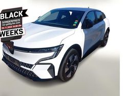Weiss Gebraucht 2022 Renault Mégane Evolution Limousine | 24.988 € (Guter Preis)