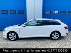 Weiß Gebraucht 2019 Skoda Superb Style Kombi | 16.500 € (Fairer Preis)