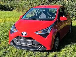 Rot Gebraucht 2019 Toyota Aygo Kleinwagen | 7.200 € (Fairer Preis)