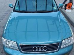 Grün Gebraucht 1997 Audi A6 Limousine | 5.000 €