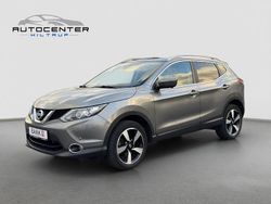 Grau Gebraucht 2016 Nissan Qashqai N-Connecta SUV | 13.670 € (Fairer Preis)