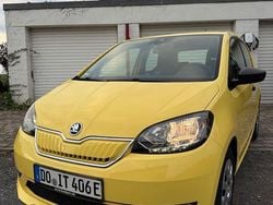 Gelb Gebraucht 2020 Skoda Citigo-e IV Ambition Kleinwagen | 8.900 € (Guter Preis)