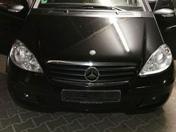 Schwarz Gebraucht 2007 Mercedes A180 Classic Van / Kleinbus | 1.599 €
