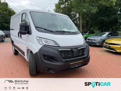 Weiss icy Neu 2024 Opel Movano Edition Van | 32.790 € (Guter Preis)