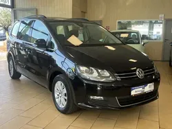 Schwarz deep black perleffekt Gebraucht 2020 VW Sharan Comfortline Van / Kleinbus | 23.500 € (Guter Preis)