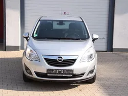 Silber Gebraucht 2010 Opel Meriva Edition Van / Kleinbus | 4.900 € (Fairer Preis)
