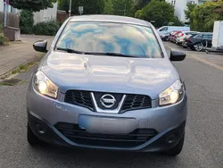 Grau Gebraucht 2012 Nissan Qashqai +2 SUV | 9.100 € (Fairer Preis)