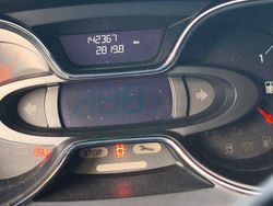 Silber Gebraucht 2016 Renault Captur Experience SUV | 7.000 € (Fairer Preis)