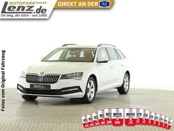 Weiß Gebraucht 2020 Skoda Superb Ambition Kombi | 24.450 € (Guter Preis)