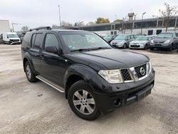 Schwarz Gebraucht 2006 Nissan Pathfinder SUV | 4.900 € (Fairer Preis)