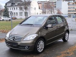Braun Gebraucht 2012 Mercedes A160 Limousine | 5.999 € (Fairer Preis)