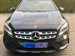 Schwarz Gebraucht 2019 Mercedes GLA180 AMG SUV | 20.990 € (Fairer Preis)