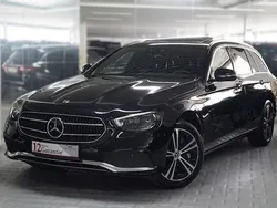 Schwarz Gebraucht 2021 Mercedes E400 Limousine | 33.990 € (Superpreis)