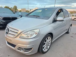 Silber Gebraucht 2010 Mercedes B200 Van / Kleinbus | 4.500 € (Fairer Preis)