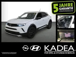 Jade weiss/arktis weiss (metallic) Gebraucht 2023 Opel Mokka-e Ultimate SUV | 20.850 € (Fairer Preis)